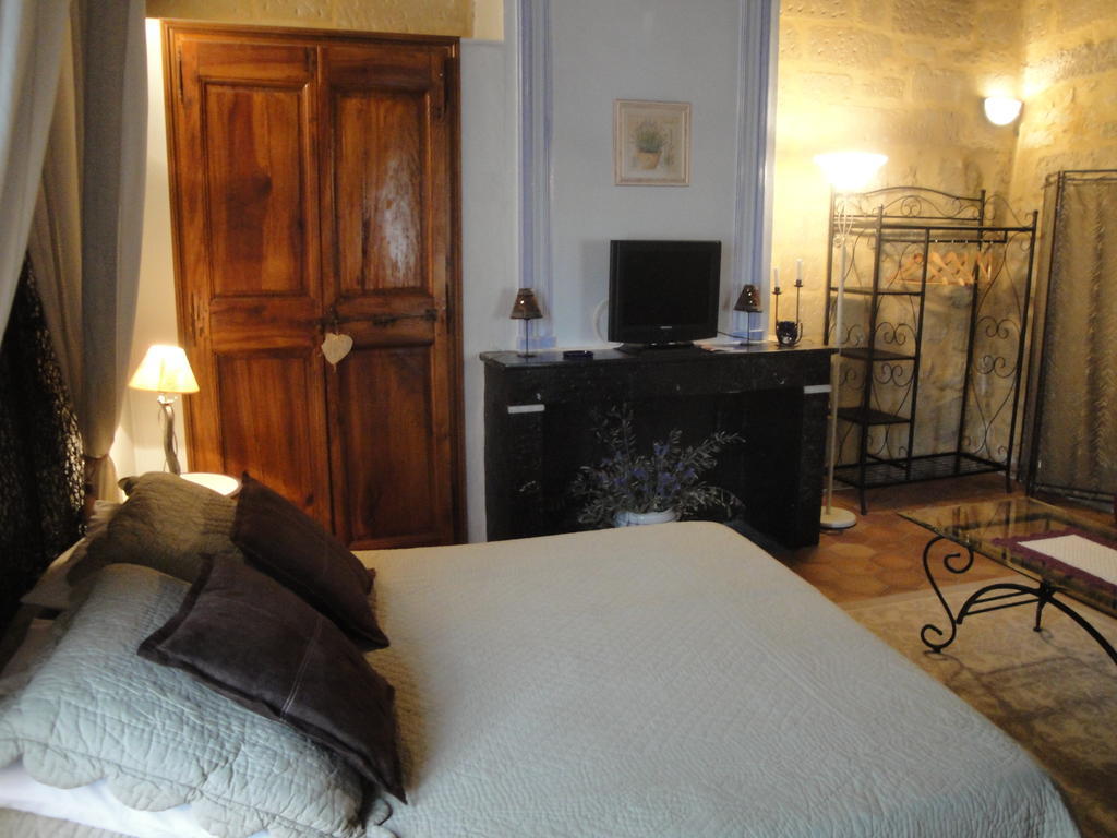 Bastide De La Treille Villa Montaren-et-Saint-Mediers Room photo