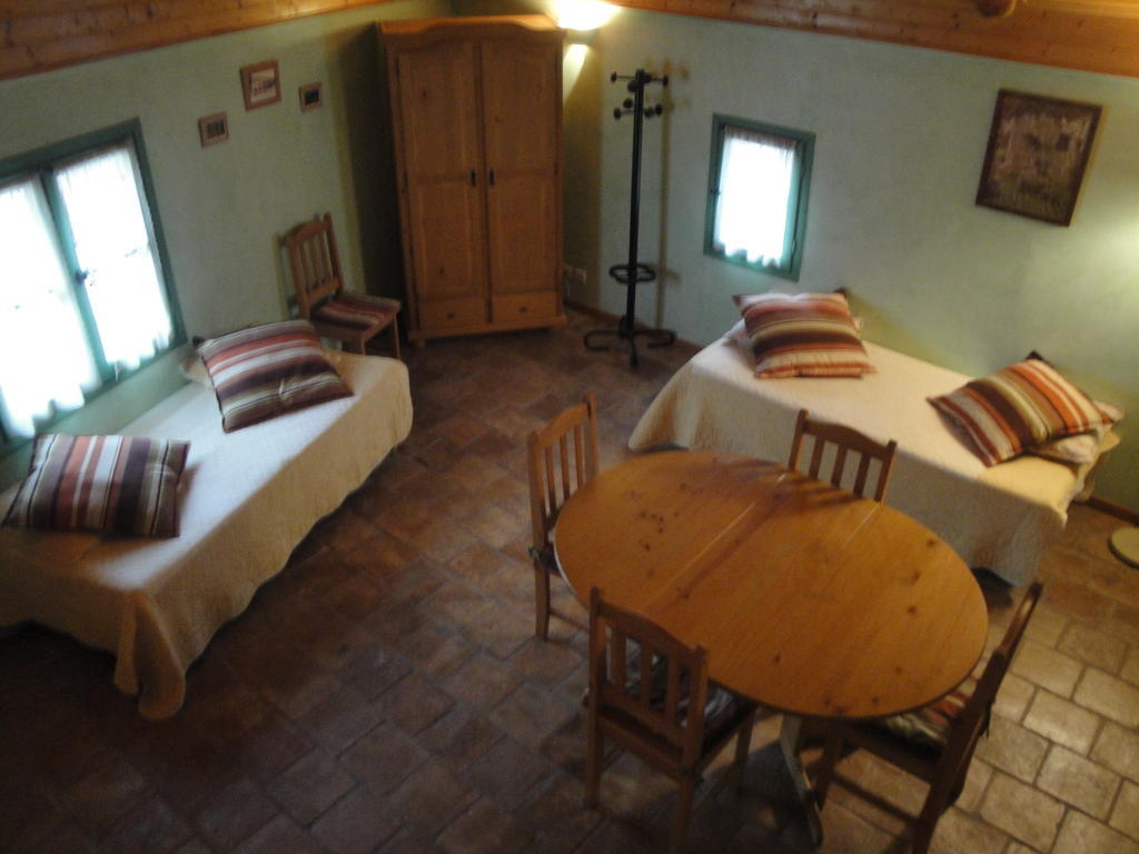 Bastide De La Treille Villa Montaren-et-Saint-Mediers Room photo