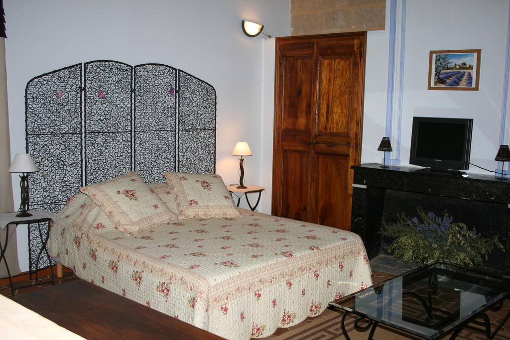 Bastide De La Treille Villa Montaren-et-Saint-Mediers Room photo